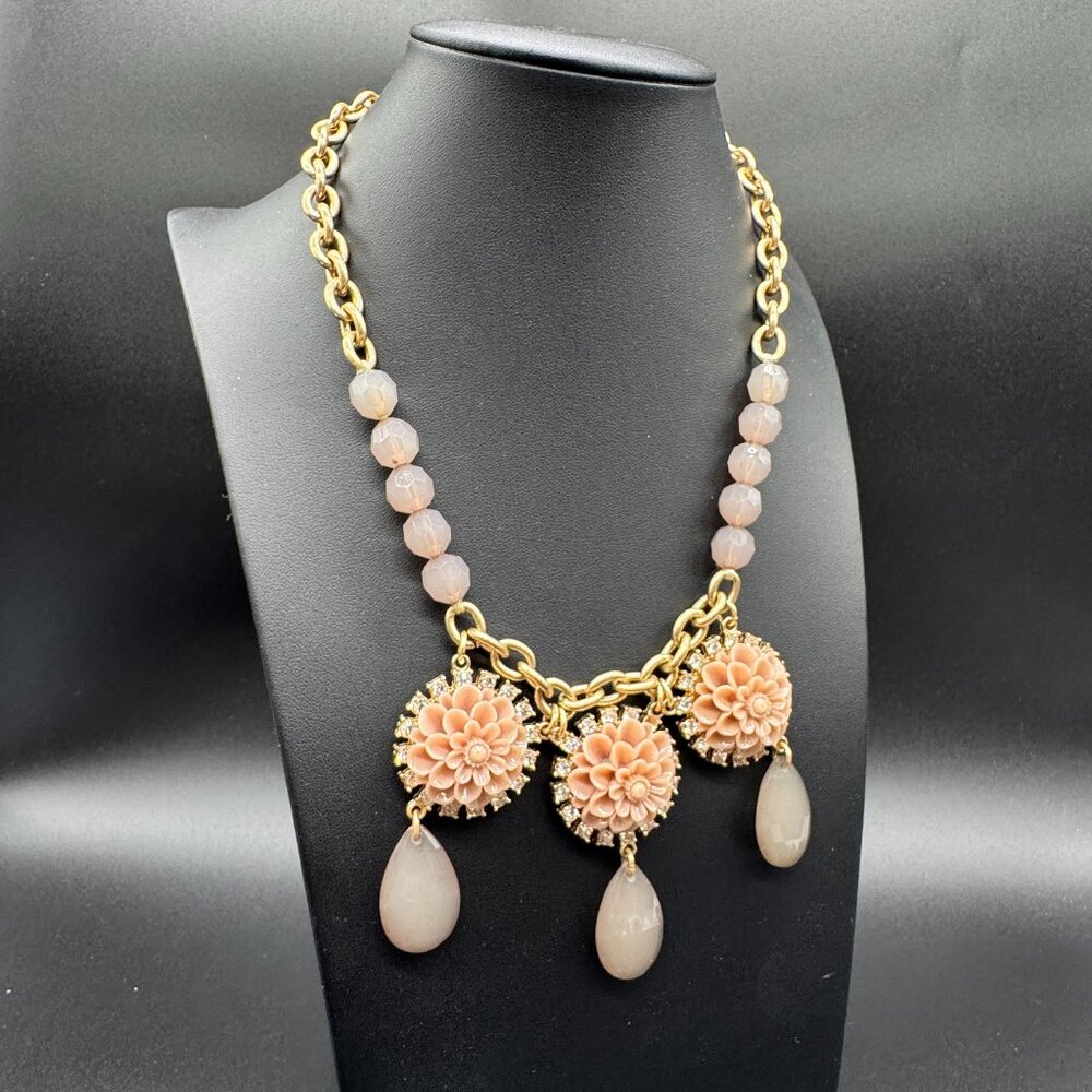 NEW Lia Sophia Statement Necklace Exotic Bloom Flowers Light Peach colour